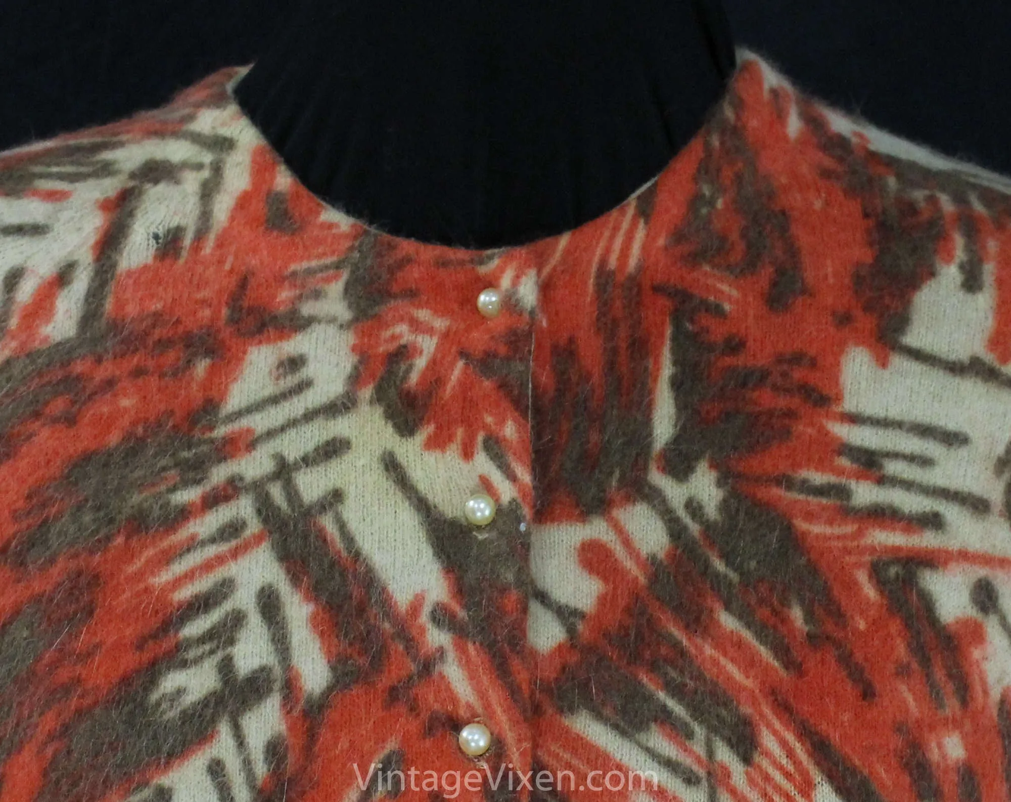 Medium 50s Angora Cardigan - Red Sketchy Print Lofty Knit - Size 8 Button Front Sweater - Avant Garde Mid Century Artsy Print - Bust 35